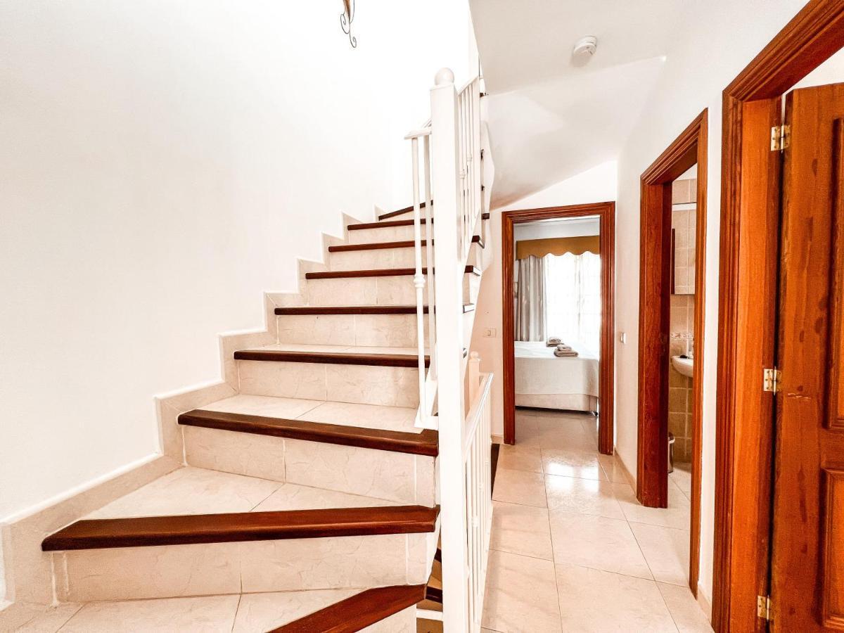Townhouse With Ac In Callao Salvaje, Sonia, Cs148 المظهر الخارجي الصورة